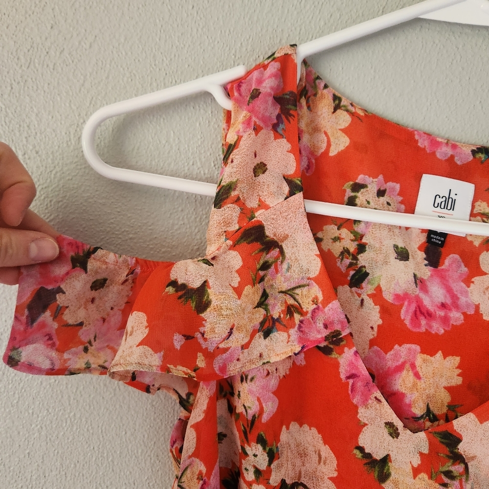 Cabi Cold-Shoulder Top - Picture 2 of 8